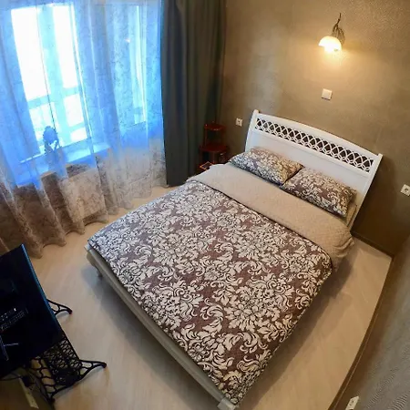 вулиця софії русової, 7 Апартаменти *