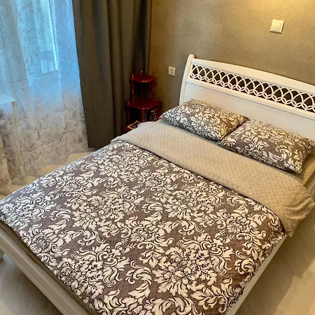 вулиця софії русової, 7 Апартаменти